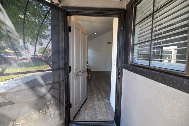 2325 Manor Oak Dr, Modesto, CA 95355