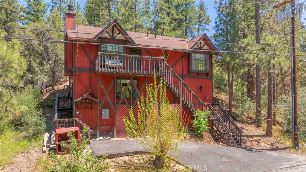 Image 1 of property listing at 432 Gold Mountain, Big Bear City, CA 92314