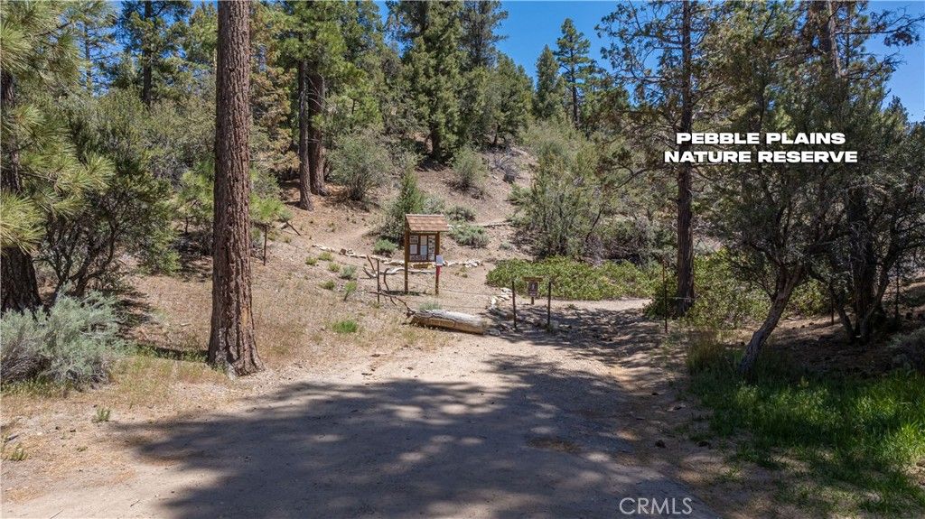 Image 27 of property listing at 432 Gold Mountain, Big Bear City, CA 92314