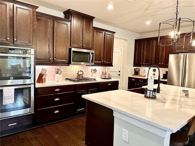 68 Lakeland Drive, Dawsonville, GA 30534