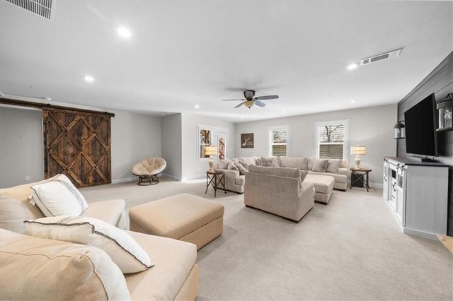 68 Lakeland Drive, Dawsonville, GA 30534