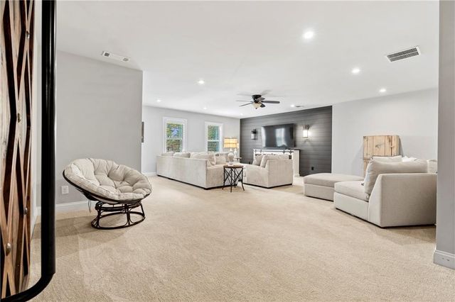 68 Lakeland Drive, Dawsonville, GA 30534