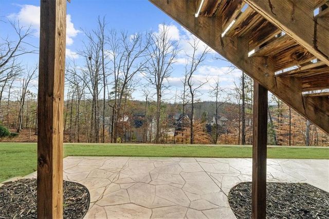 68 Lakeland Drive, Dawsonville, GA 30534