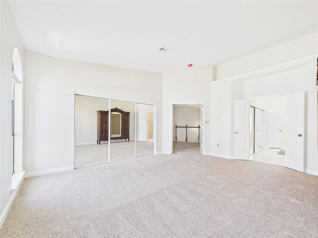 483 Mariners Drive, Kemah, TX 77565