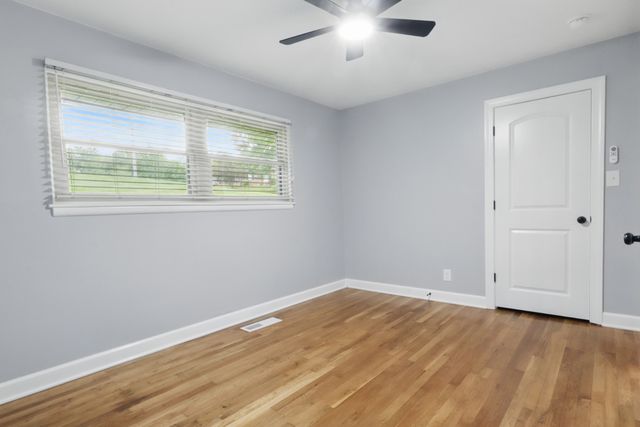 29 Old Shelbyville Rd, Mcminnville, TN 37110