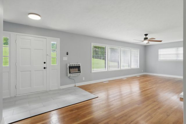 29 Old Shelbyville Rd, Mcminnville, TN 37110