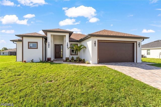 7 SW 19th PL, Cape Coral, FL 33991