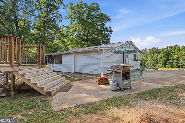 1786 Preacher Campbell Road, Clarkesville, GA 30523