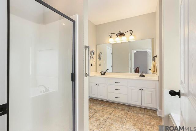 15055 Garden Creek Dr, Walker, LA 70785