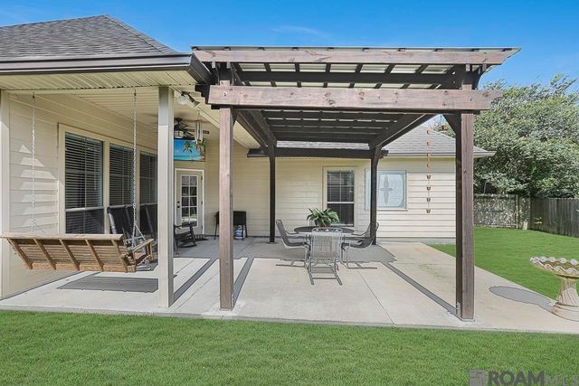 15055 Garden Creek Dr, Walker, LA 70785