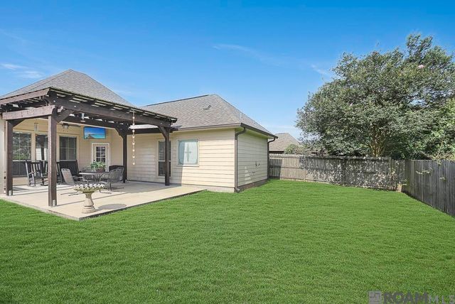 15055 Garden Creek Dr, Walker, LA 70785