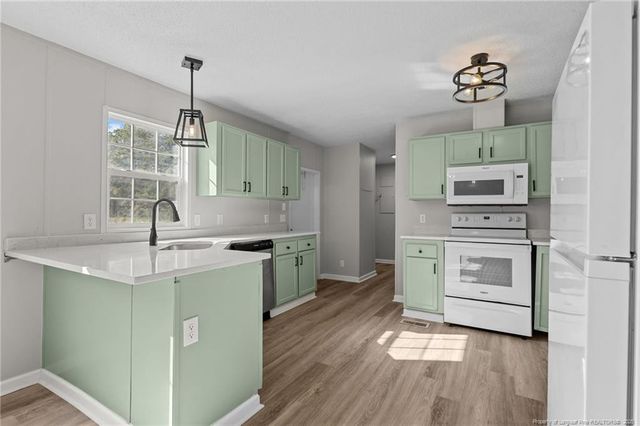 670 Bear Bay Road, Lumberton, NC 28358