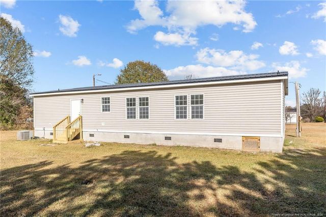 670 Bear Bay Road, Lumberton, NC 28358