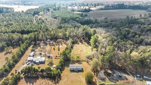 670 Bear Bay Road, Lumberton, NC 28358