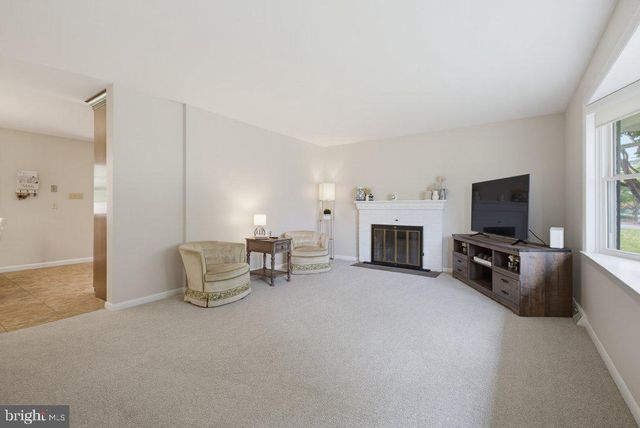 107 E PENN GRANT RD, Willow Street, PA 17584