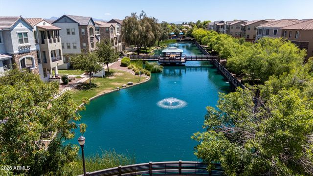 1698 E BRIDGEPORT Parkway, Gilbert, AZ 85295