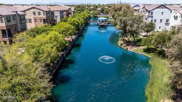1698 E BRIDGEPORT Parkway, Gilbert, AZ 85295