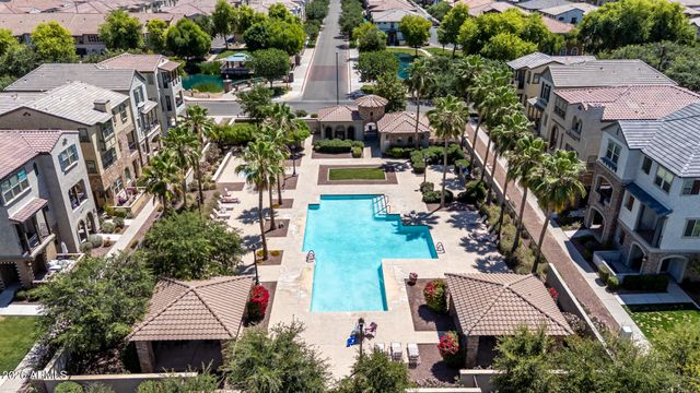 1698 E BRIDGEPORT Parkway, Gilbert, AZ 85295