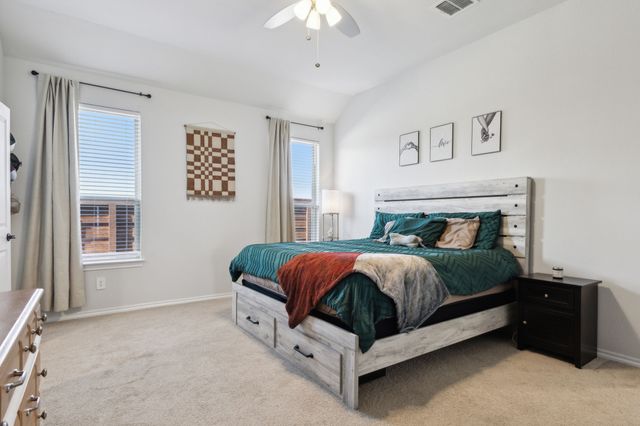 2028 Twisted Tree Lane, Mesquite, TX 75181