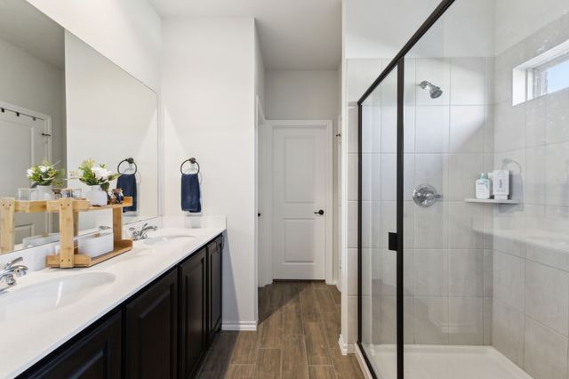 2028 Twisted Tree Lane, Mesquite, TX 75181