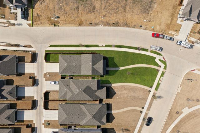 2028 Twisted Tree Lane, Mesquite, TX 75181