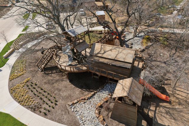 2028 Twisted Tree Lane, Mesquite, TX 75181