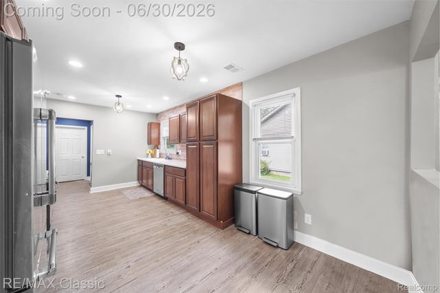 401 Center Street, Carleton Village, MI 48117
