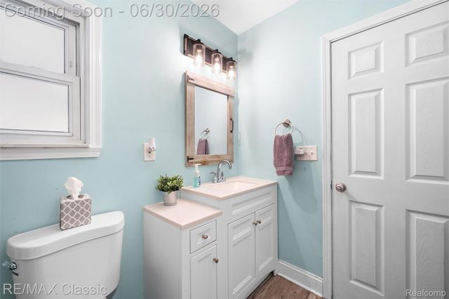 401 Center Street, Carleton Village, MI 48117