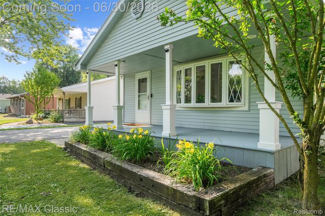 401 Center Street, Carleton Village, MI 48117