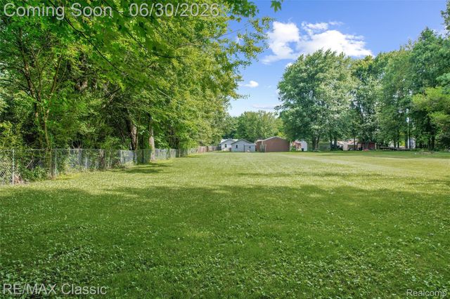 401 Center Street, Carleton Village, MI 48117