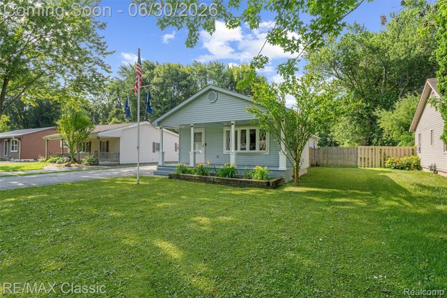 401 Center Street, Carleton Village, MI 48117