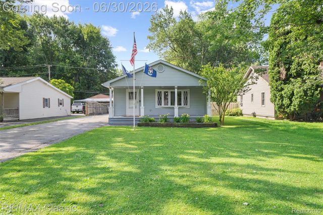 401 Center Street, Carleton Village, MI 48117