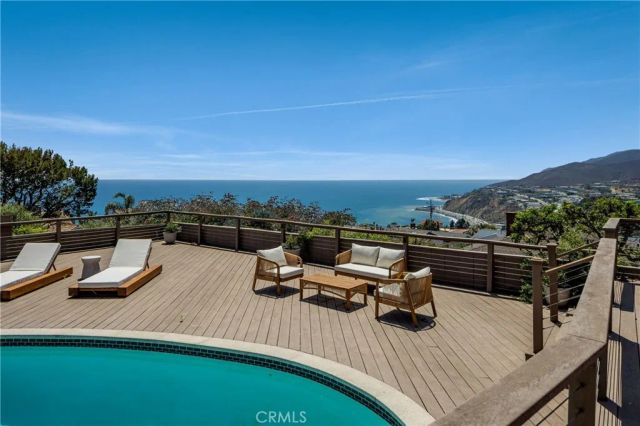 225 Notteargenta Road, Pacific Palisades, CA 90272