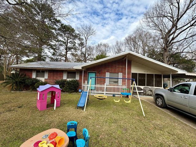 1216 Southland Drive, Dothan, AL 36301