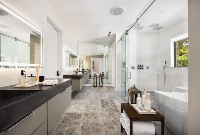 7300 Los Pinos Boulevard, Coral Gables, FL 33143