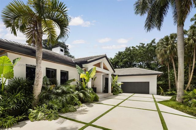 7300 Los Pinos Boulevard, Coral Gables, FL 33143