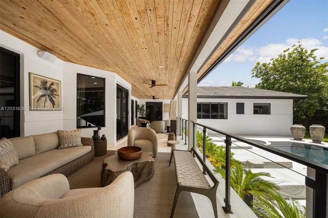 7300 Los Pinos Boulevard, Coral Gables, FL 33143