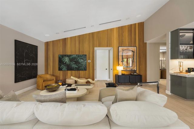 7300 Los Pinos Boulevard, Coral Gables, FL 33143