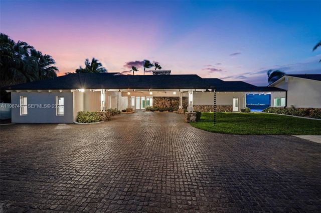 1365 Bay Terrace, North Bay Village, FL 33141