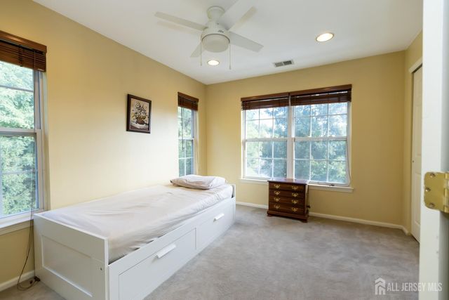 60 King George Road 603, Green Brook, NJ 08812