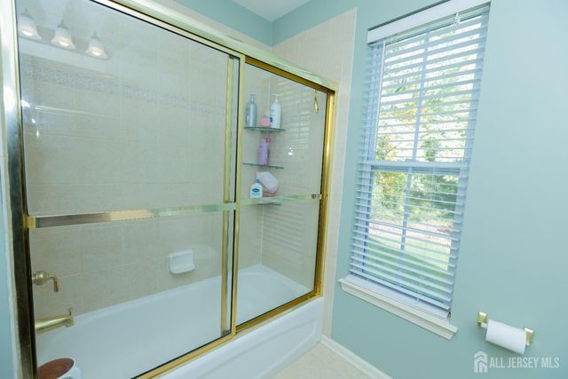 60 King George Road 603, Green Brook, NJ 08812
