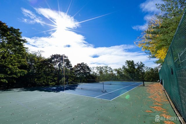 60 King George Road 603, Green Brook, NJ 08812