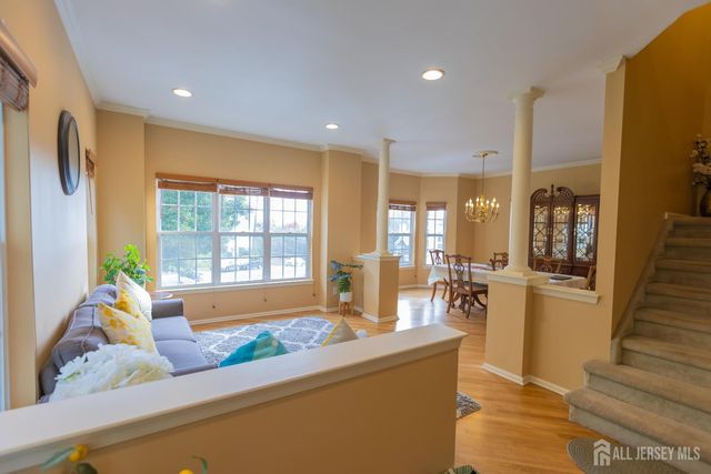 60 King George Road 603, Green Brook, NJ 08812