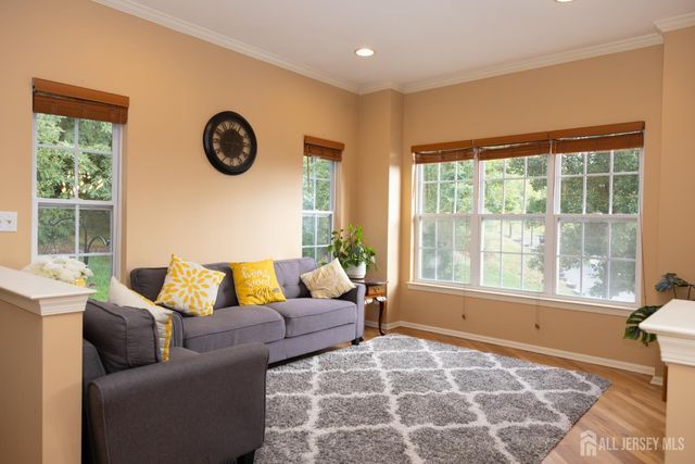 60 King George Road 603, Green Brook, NJ 08812