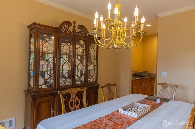 60 King George Road 603, Green Brook, NJ 08812