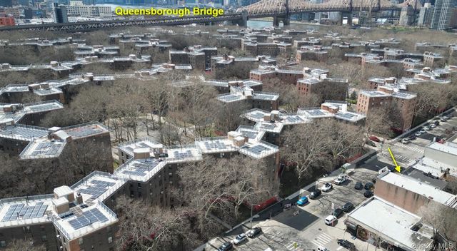 12-09 40th Avenue, Long Island City, NY 11101