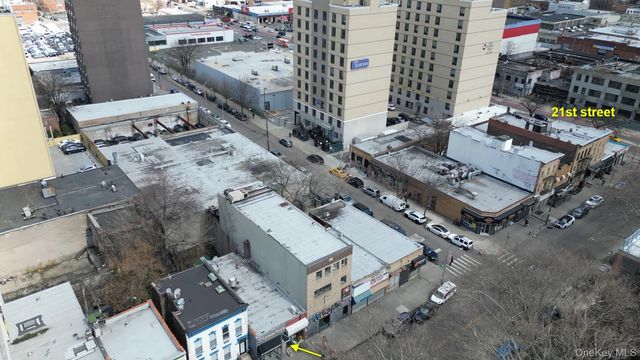 12-09 40th Avenue, Long Island City, NY 11101