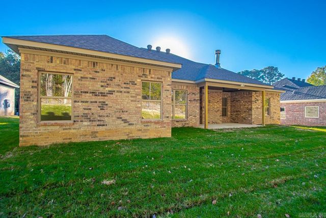 3209 Galloway Drive, Benton, AR 72015