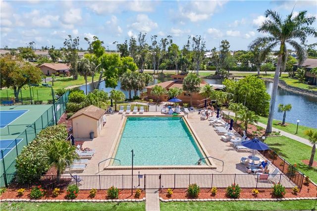 17348 Birchwood LN, Fort Myers, FL 33908