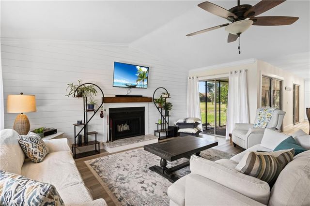 17348 Birchwood LN, Fort Myers, FL 33908